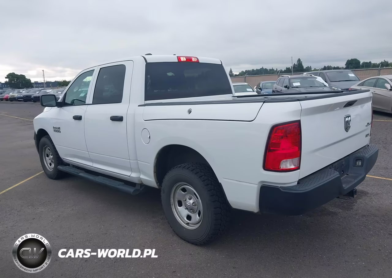 2018 Ram 1500 Tradesman 4X4 5'7 Box VIN:1C6RR7KG0JS297266 - 3