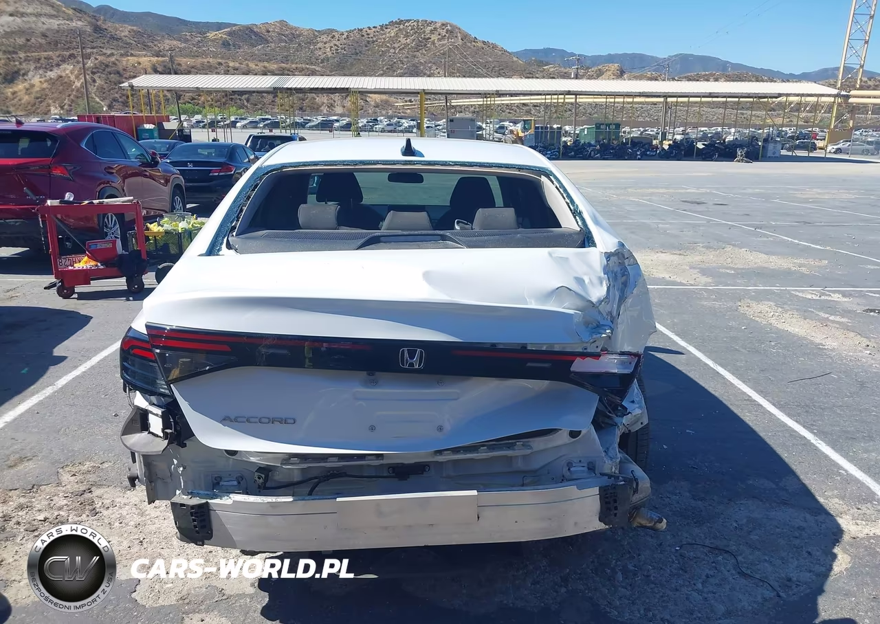 2025 Honda Accord Se VIN:1HGCY1F47SA045652 - 17