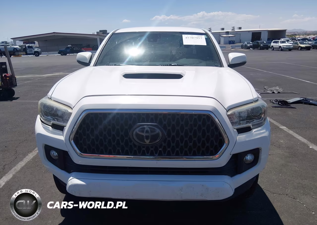 2018 Toyota Tacoma Trd Sport VIN:3TMDZ5BN3JM052069 - 13