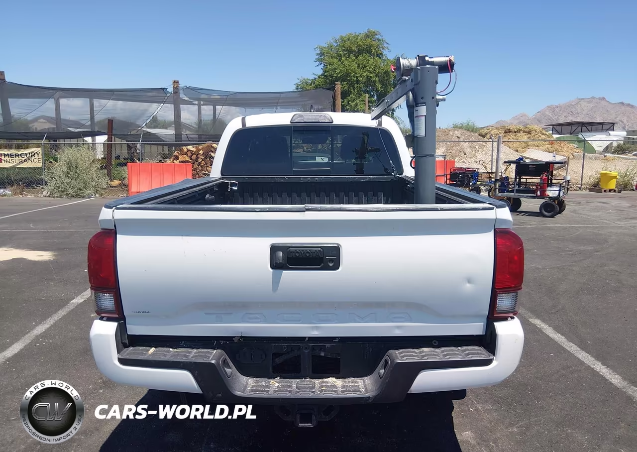 2018 Toyota Tacoma Trd Sport VIN:3TMDZ5BN3JM052069 - 17