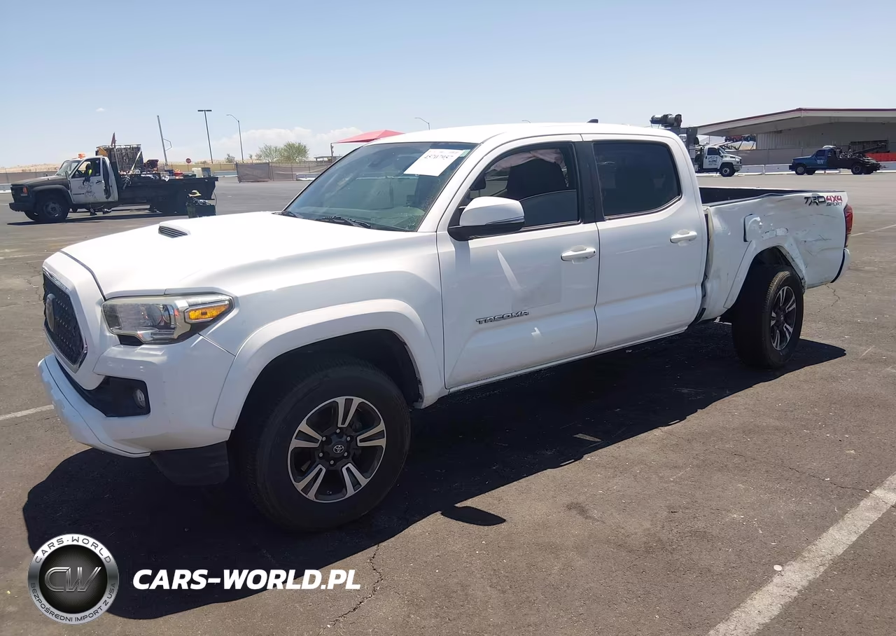 2018 Toyota Tacoma Trd Sport VIN:3TMDZ5BN3JM052069 - 2