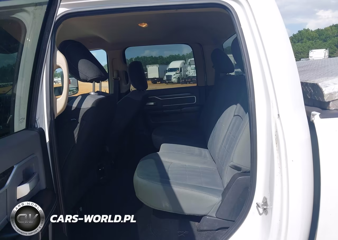 2020 Ram 3500 Big Horn VIN:3C63RRHL7LG117149 - 7