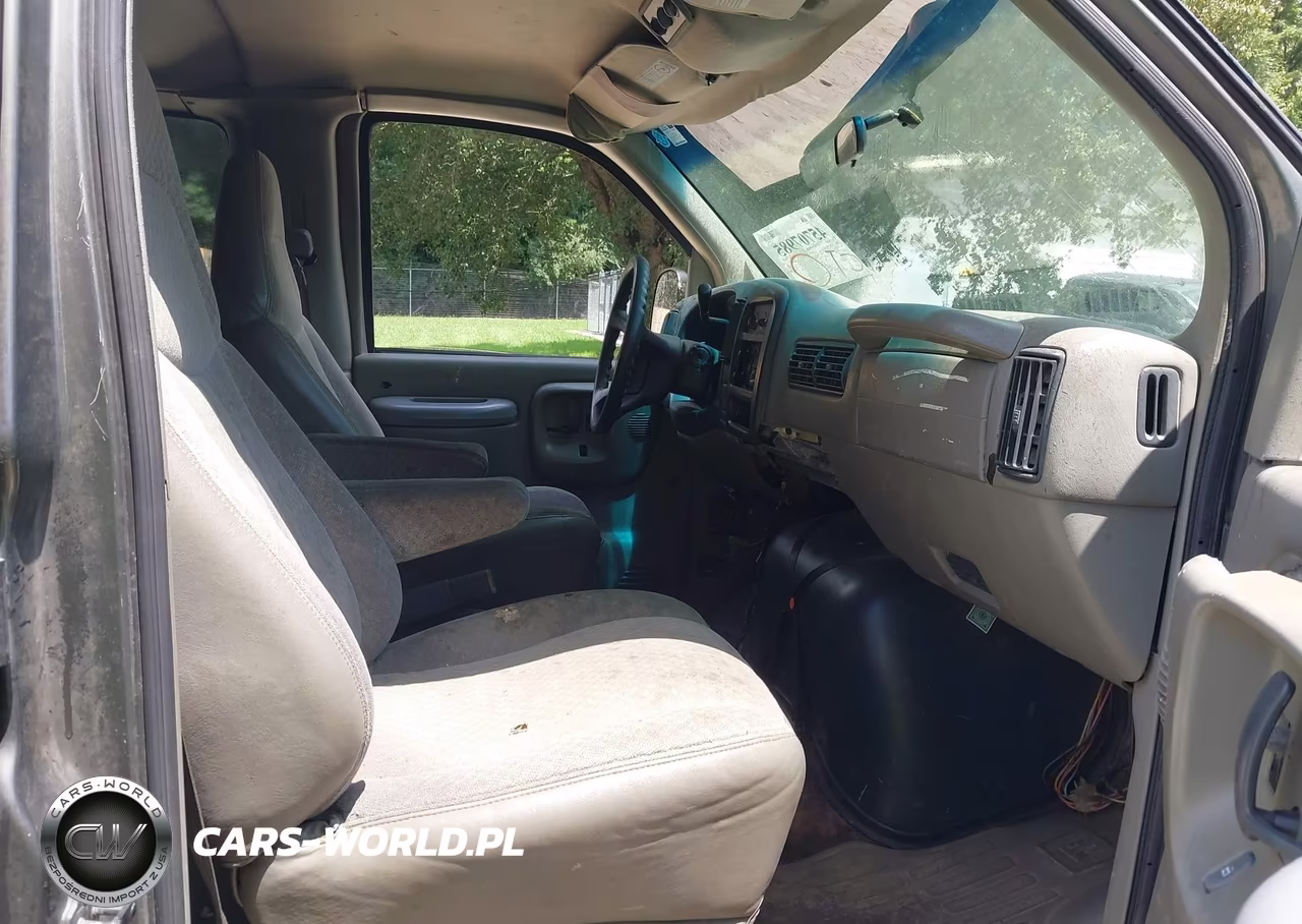 1999 Chevrolet Express Van VIN:1GAHG39RXX1103411 - 5
