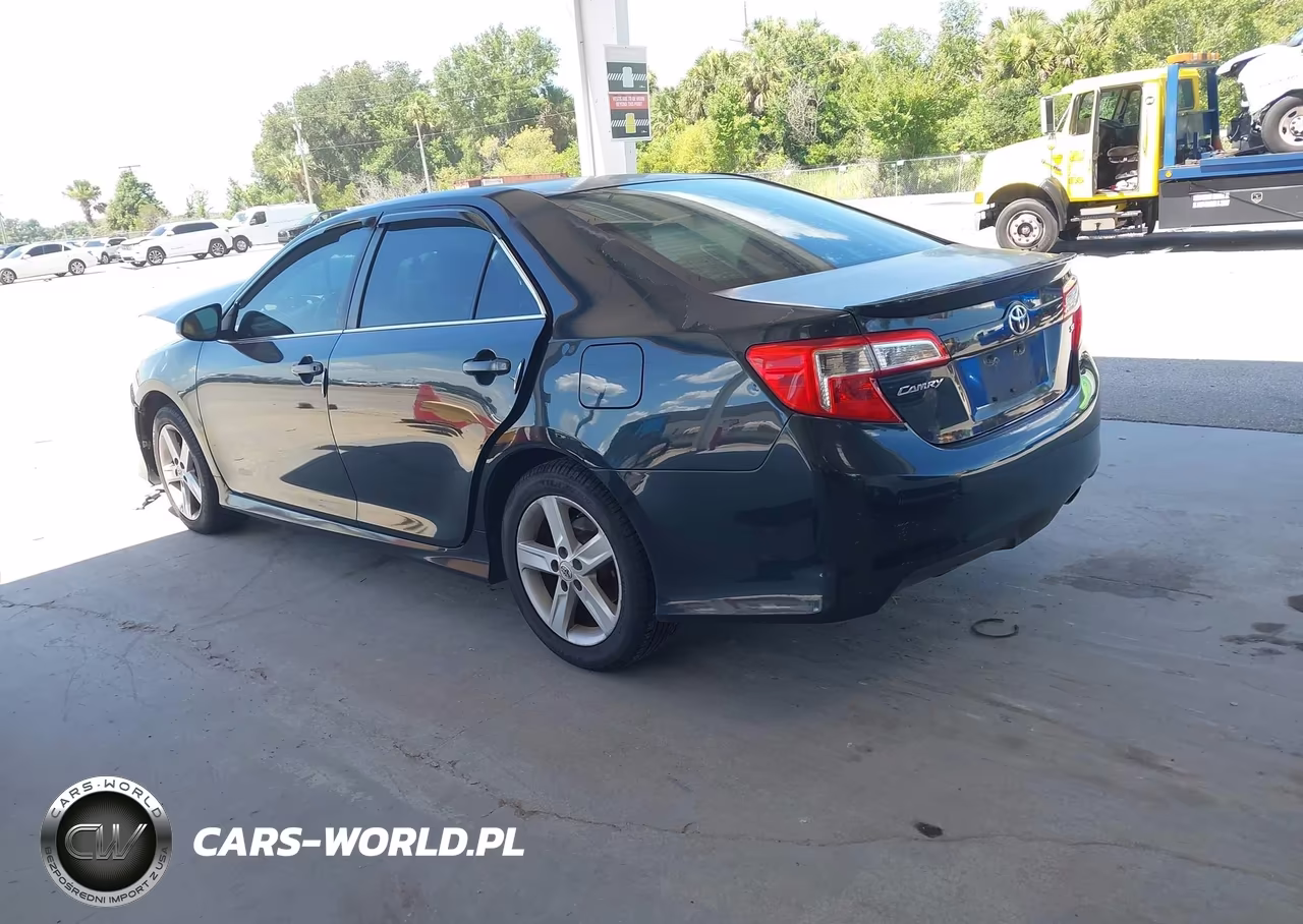 2013 Toyota Camry Se VIN:4T1BF1FK5DU227829 - 3