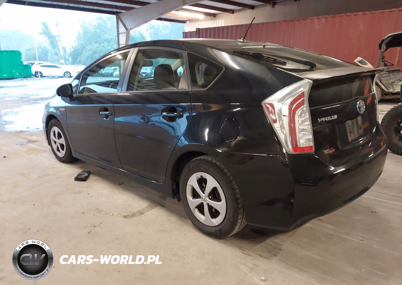 2014 Toyota Prius Four VIN:JTDKN3DU4E1775217 - 3
