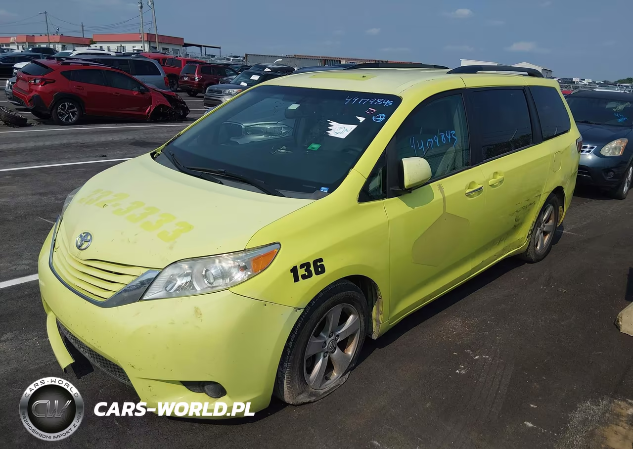 2015 Toyota Sienna Le 8 Passenger VIN:5TDKK3DC5FS644656 - 6