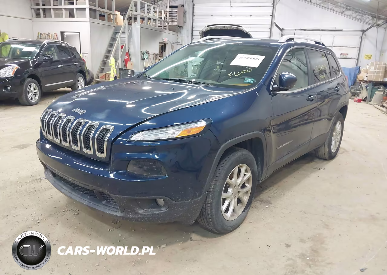 2018 Jeep Cherokee Latitude Plus 4X4 VIN:1C4PJMLB7JD541329 - 2