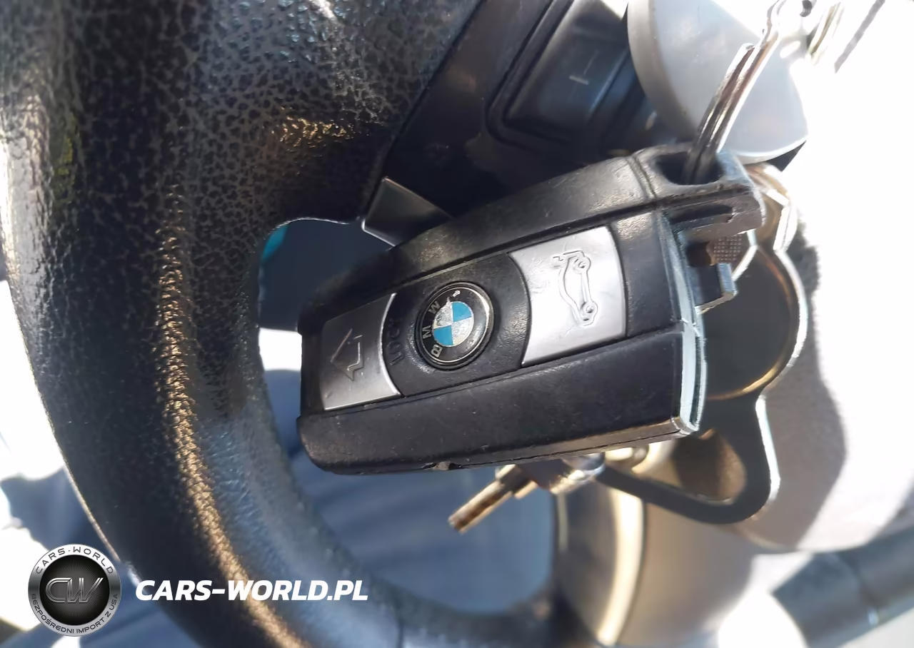 2011 BMW 128I VIN:WBAUP9C56BVL89559 - 11