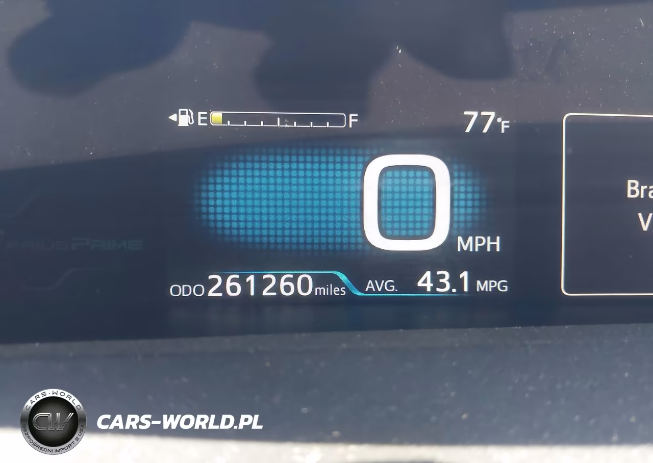 2018 Toyota Prius Prime Premium VIN:JTDKARFP0J3104647 - 14