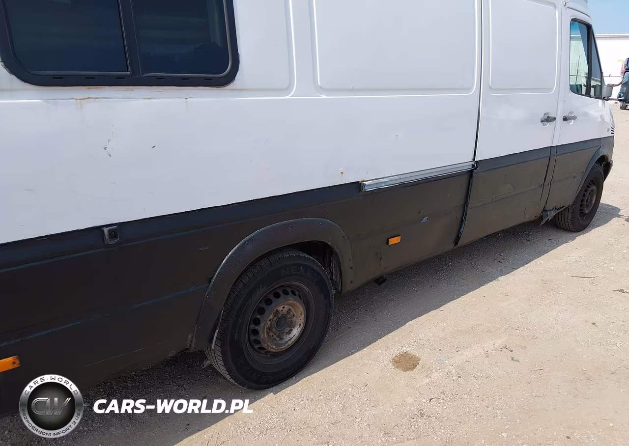 2004 Dodge Sprinter Van 2500 High Roof VIN:WD2PD744945685132 - 13