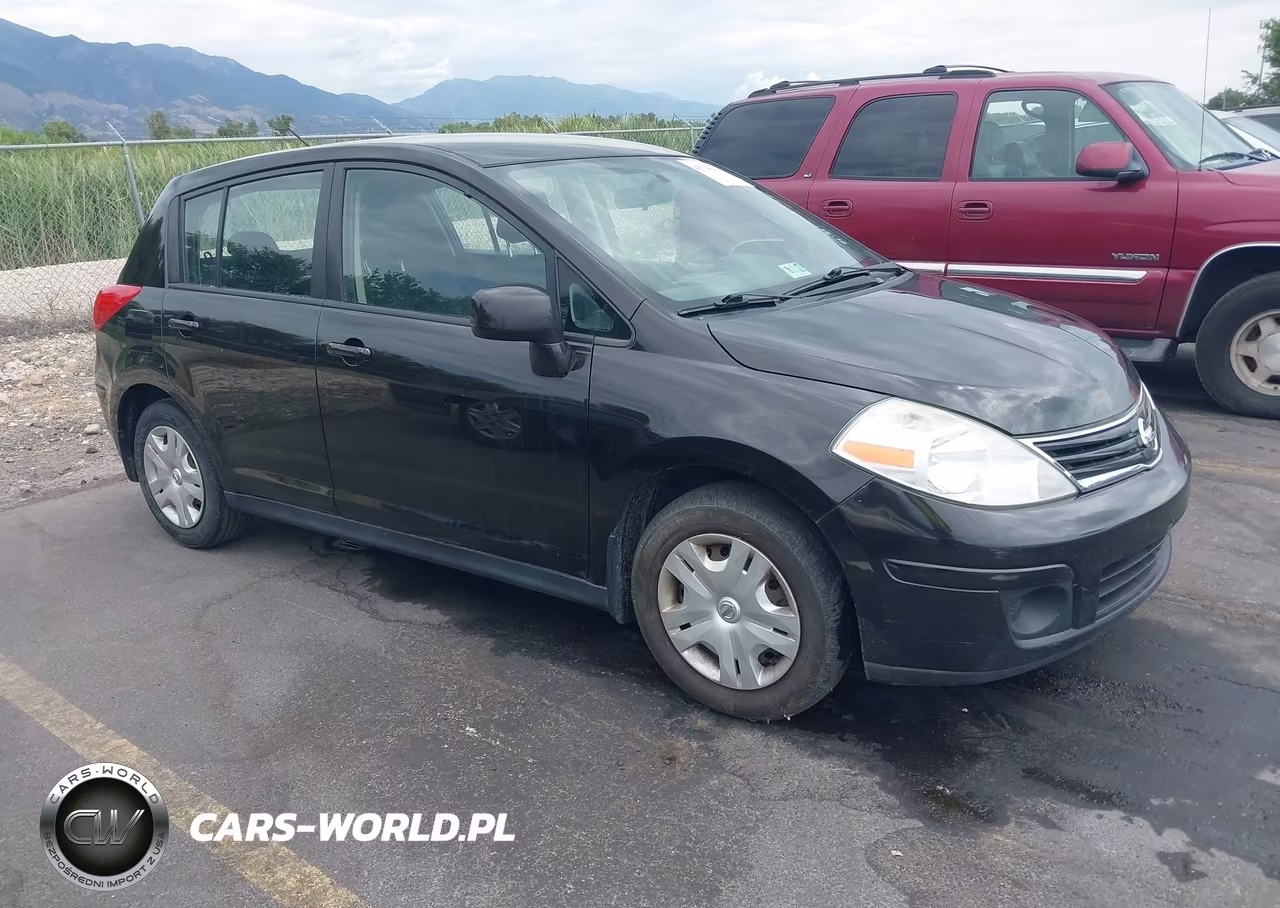 2010 Nissan Versa 1.8S