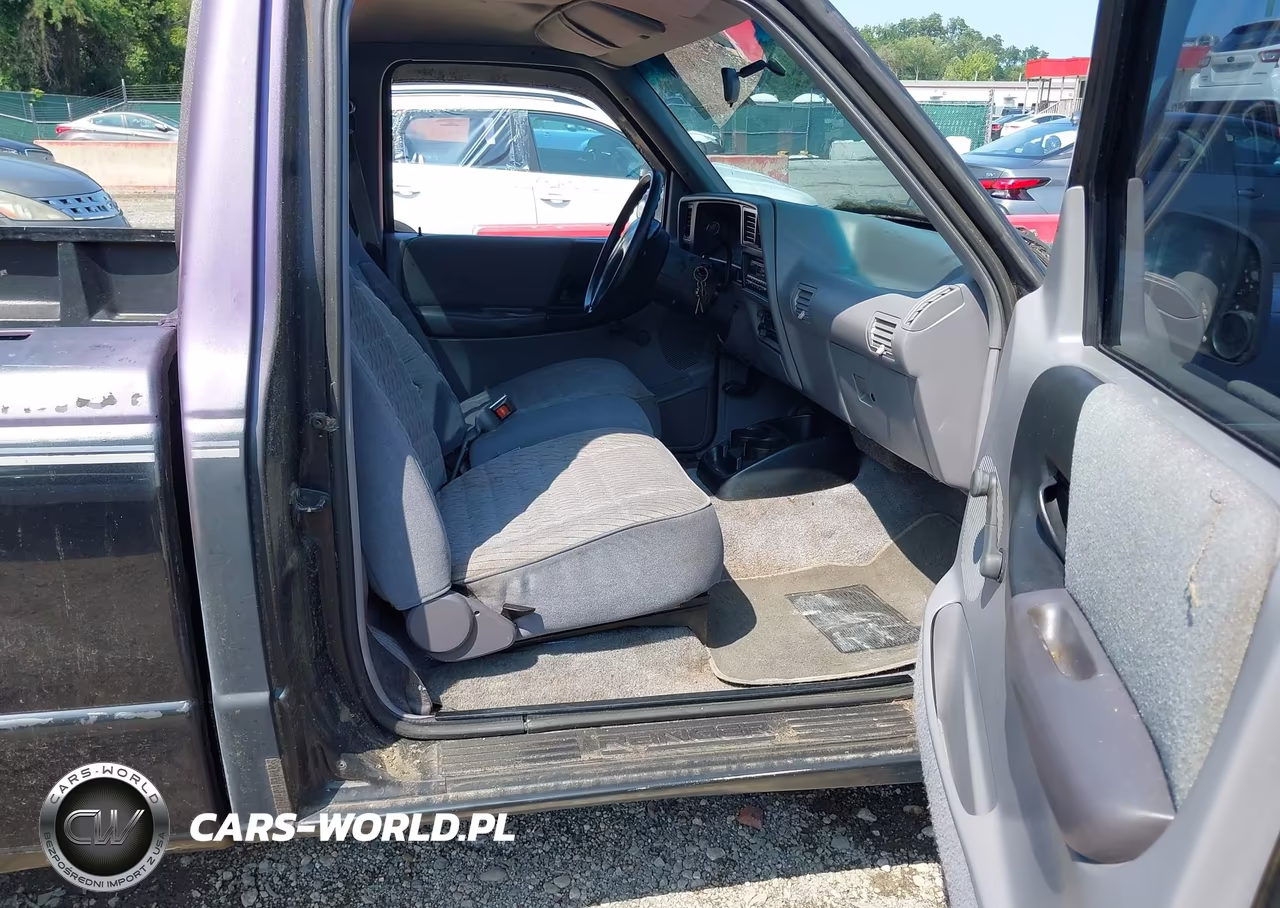 1994 Ford Ranger VIN:1FTCR10AXRTA38526 - 5