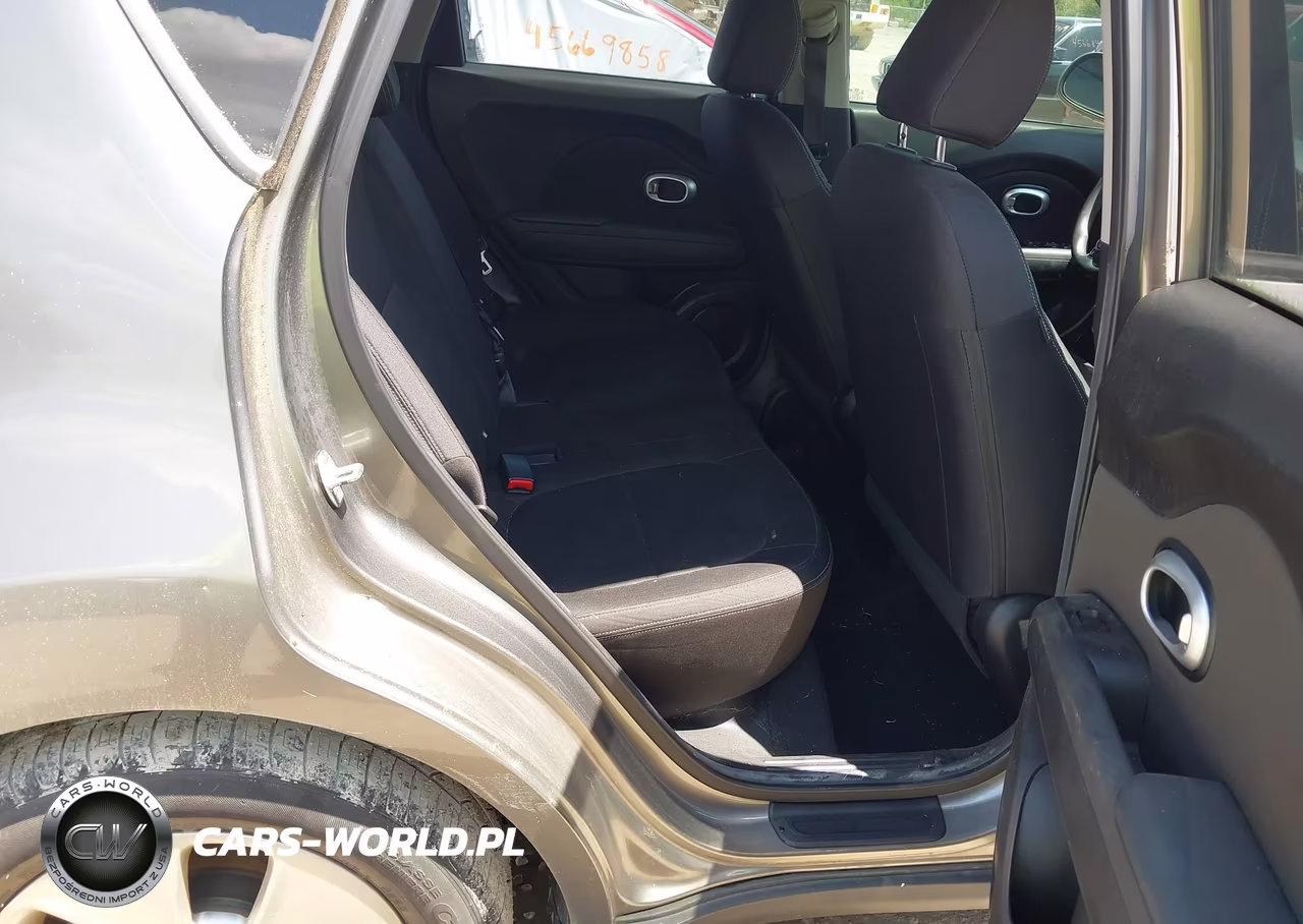 2016 Kia Soul VIN:KNDJN2A27G7243310 - 8