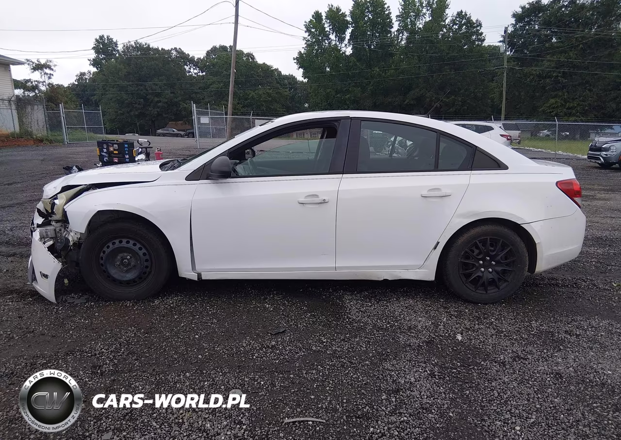 2013 Chevrolet Cruze Ls Auto VIN:1G1PA5SH9D7104326 - 14
