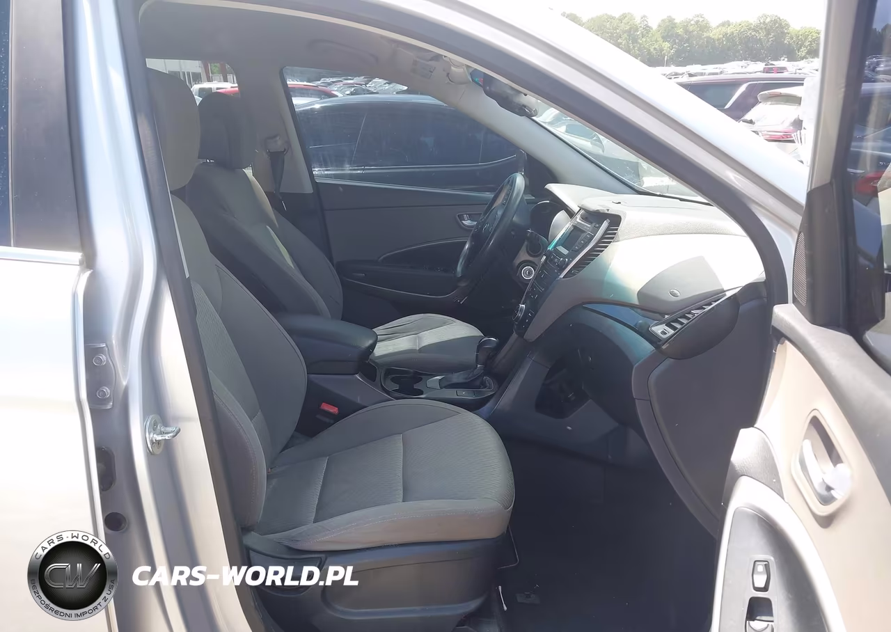 2016 Hyundai Santa Fe Se VIN:KM8SM4HF2GU162160 - 5