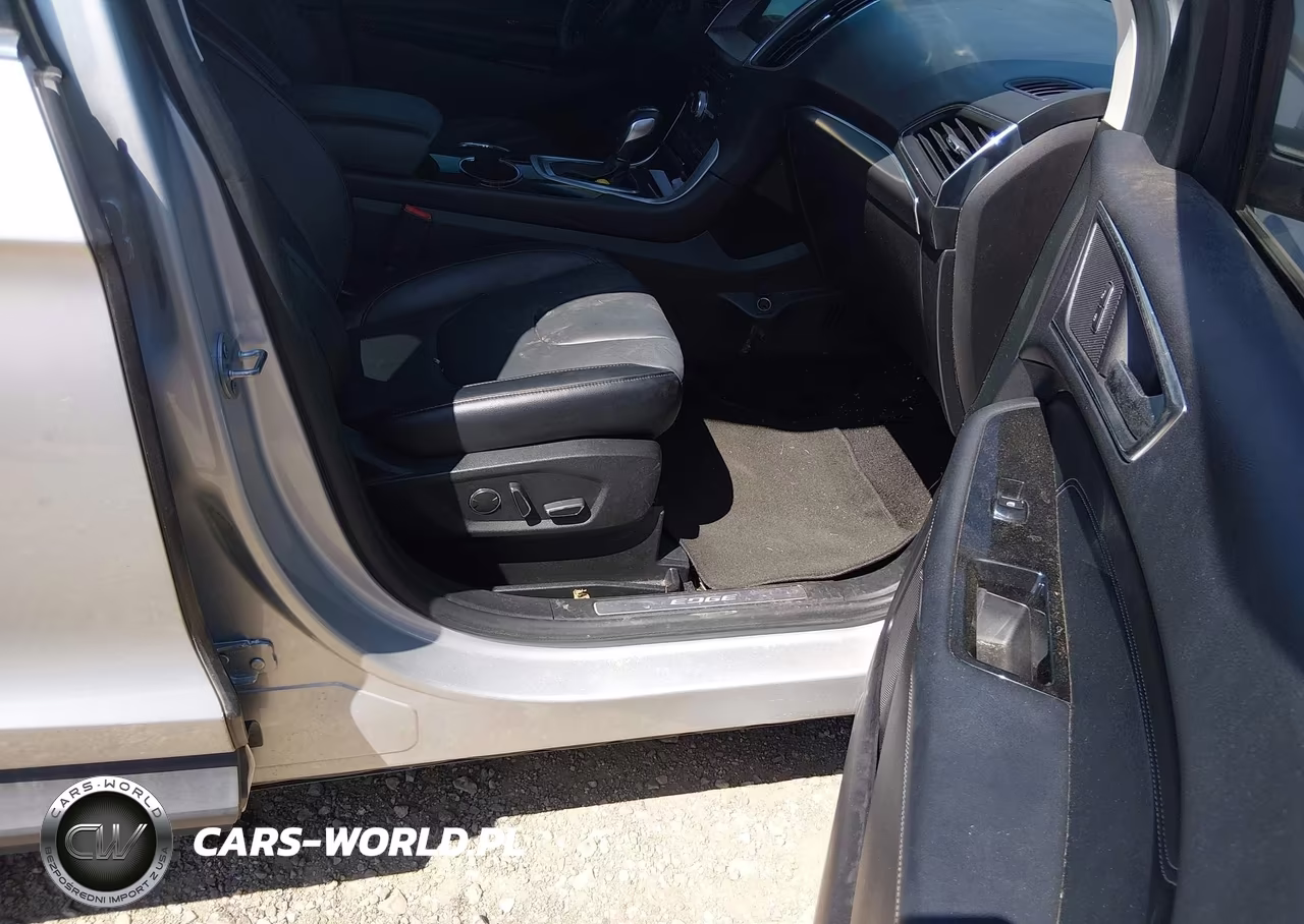 2018 Ford Edge Titanium VIN:2FMPK3K91JBC60165 - 5