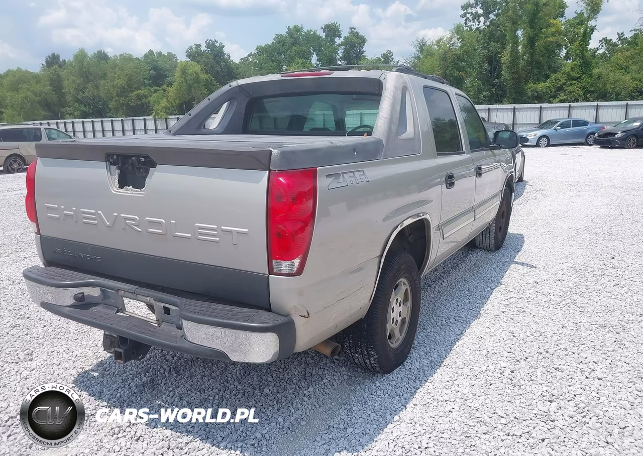 2005 Chevrolet Avalanche 1500 Ls VIN:3GNEC12Z55G280071 - 4