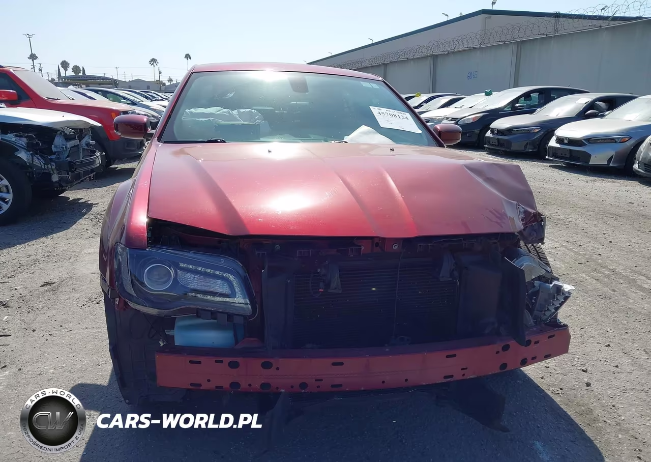 2021 Chrysler 300 300S VIN:2C3CCABG8MH537306 - 12