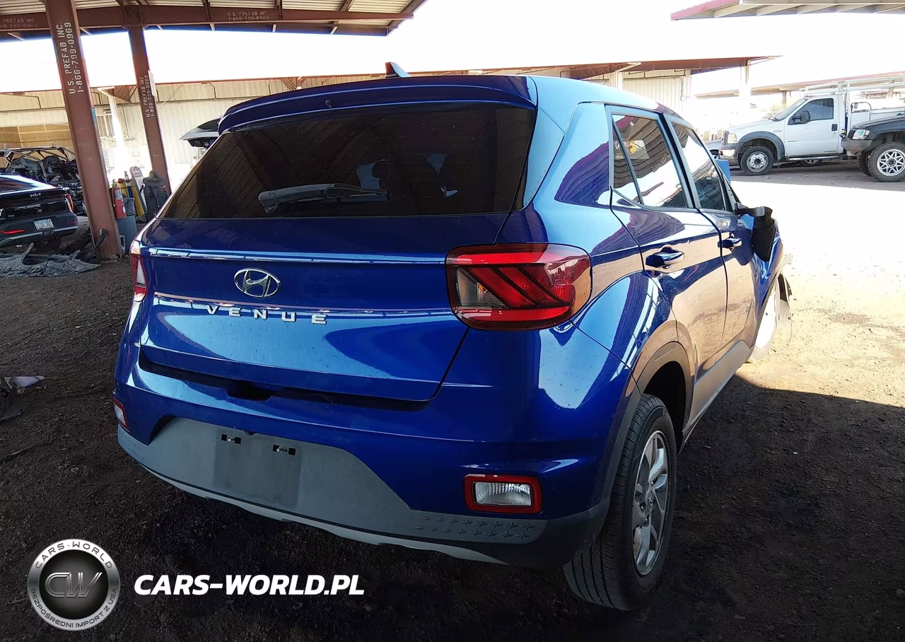 2021 Hyundai Venue Se VIN:KMHRB8A31MU067886 - 4