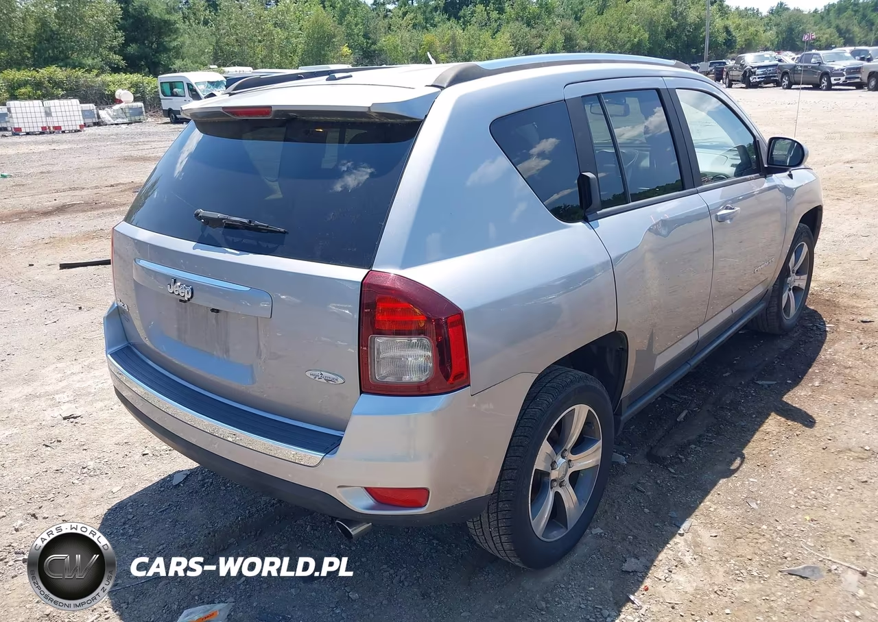 2016 Jeep Compass High Altitude Edition VIN:1C4NJDEBXGD546215 - 4