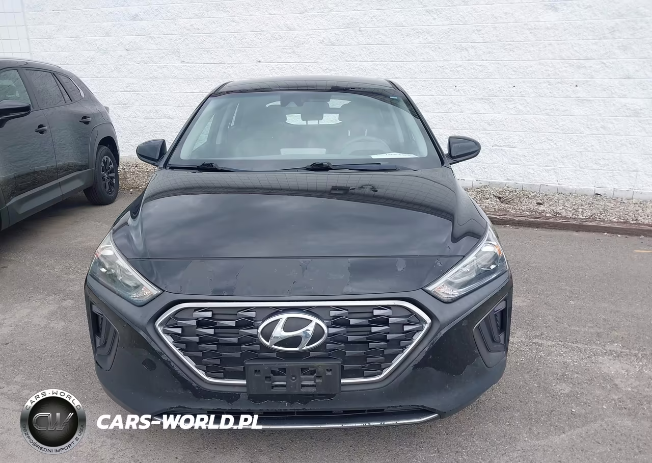 2020 Hyundai Ioniq Hybrid Blue VIN:KMHC65LC0LU227650 - 17