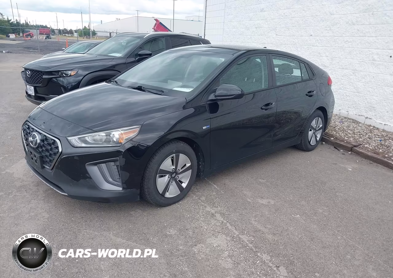 2020 Hyundai Ioniq Hybrid Blue VIN:KMHC65LC0LU227650 - 2
