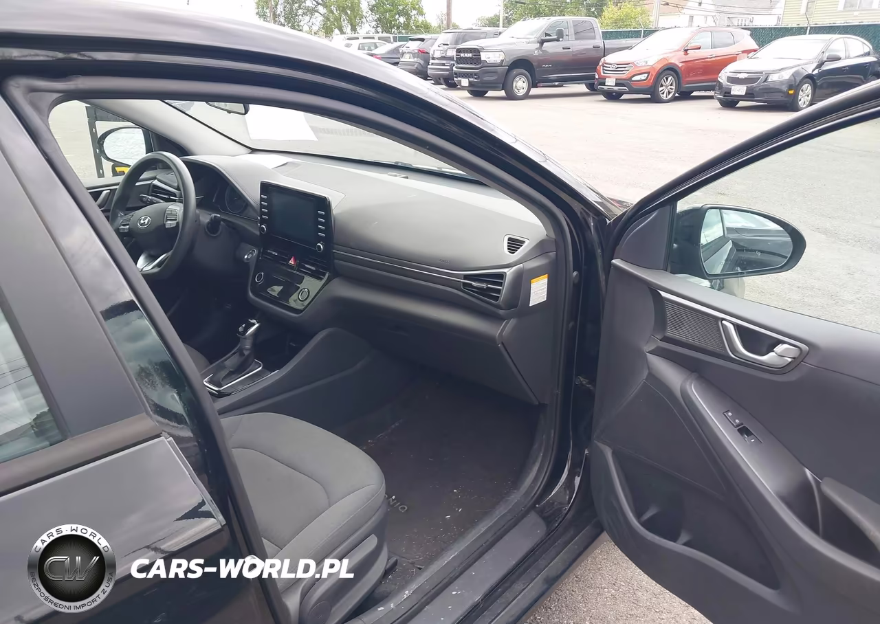 2020 Hyundai Ioniq Hybrid Blue VIN:KMHC65LC0LU227650 - 5
