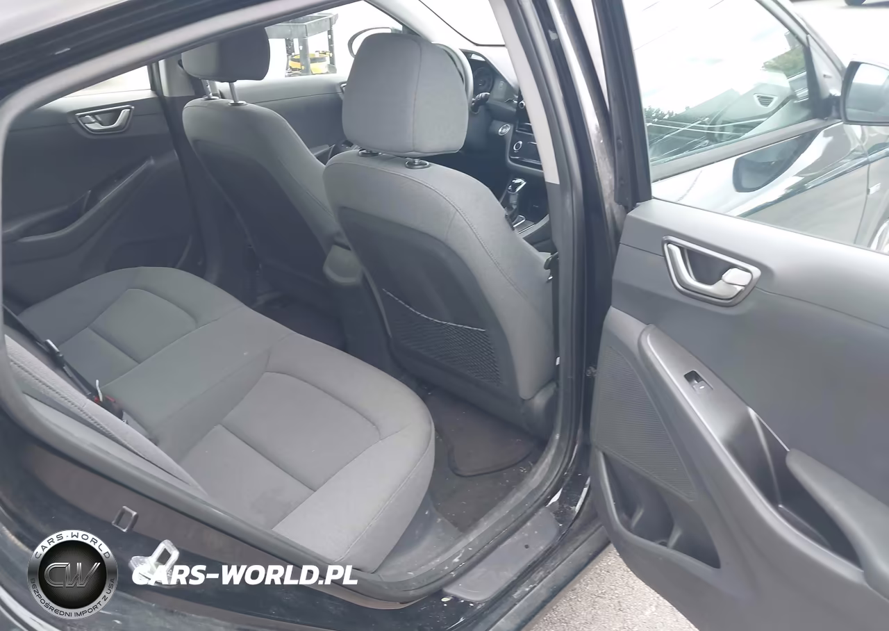2020 Hyundai Ioniq Hybrid Blue VIN:KMHC65LC0LU227650 - 8