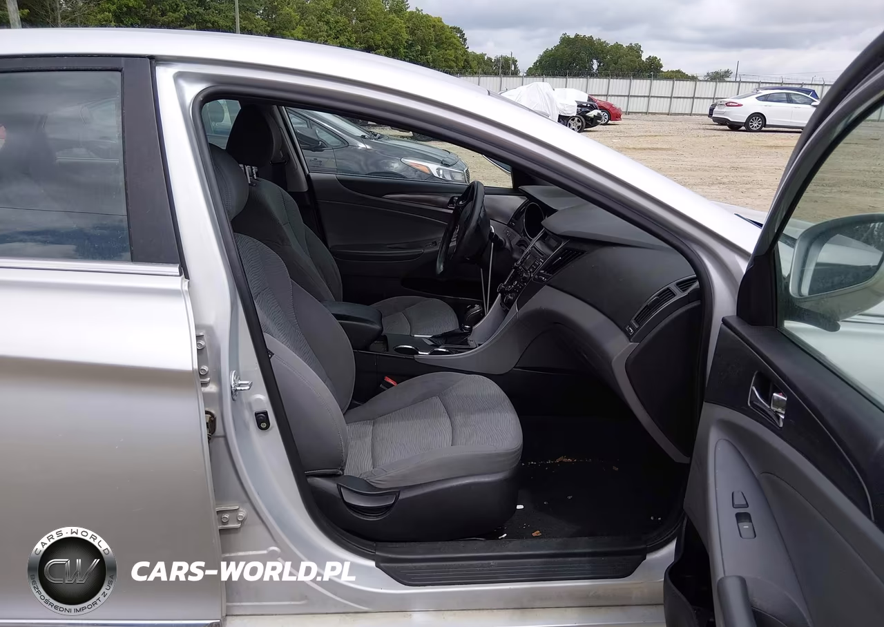 2011 Hyundai Sonata Hybrid VIN:KMHEC4A41BA002418 - 5