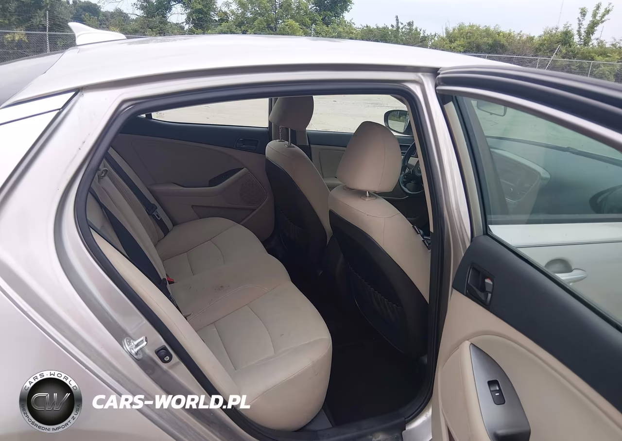 2015 Kia Optima Lx VIN:KNAGM4A76F5588436 - 8