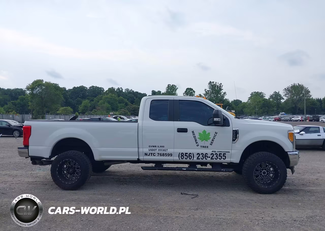 2017 Ford F-250 Xl VIN:1FT7X2BT4HED71643 - 13