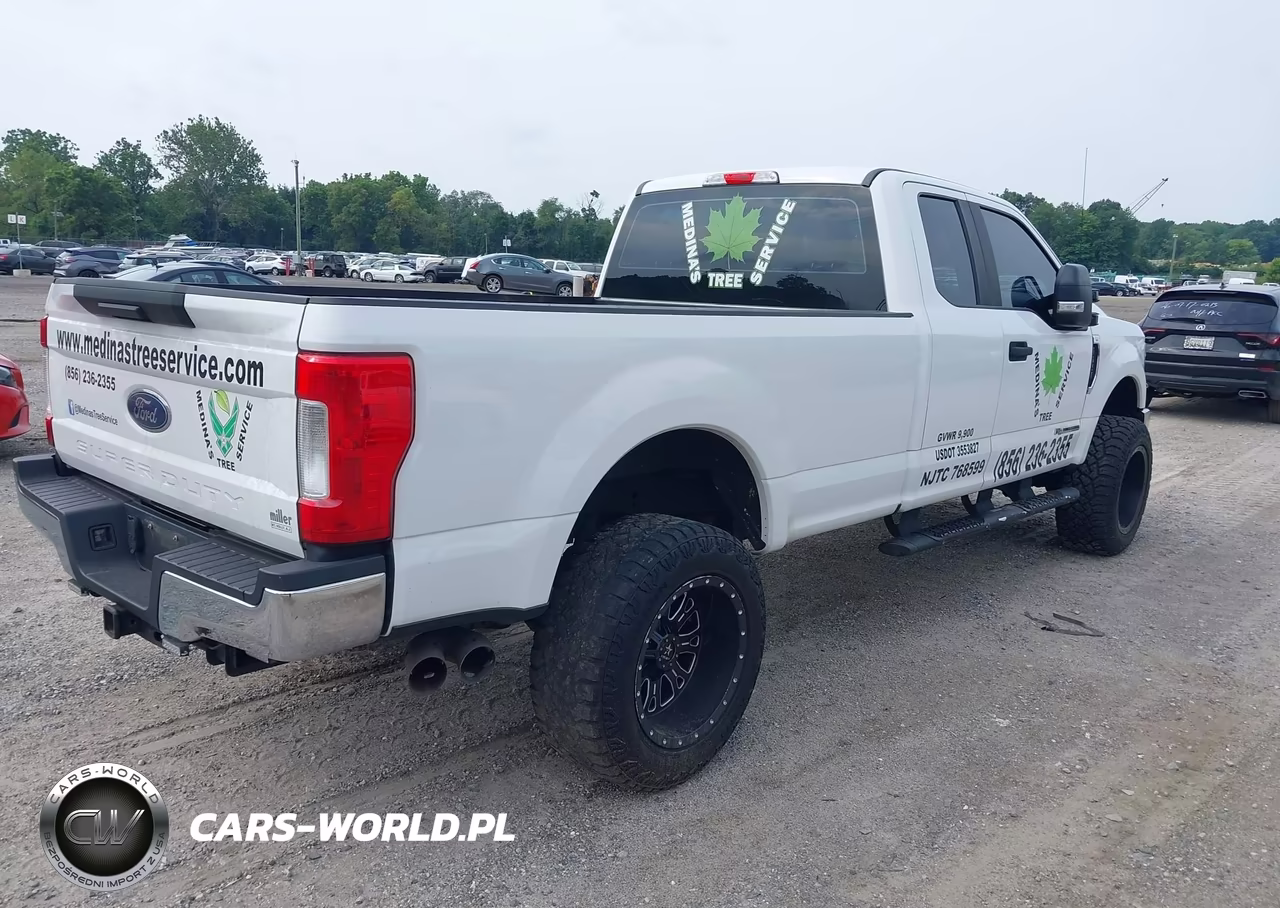2017 Ford F-250 Xl VIN:1FT7X2BT4HED71643 - 4