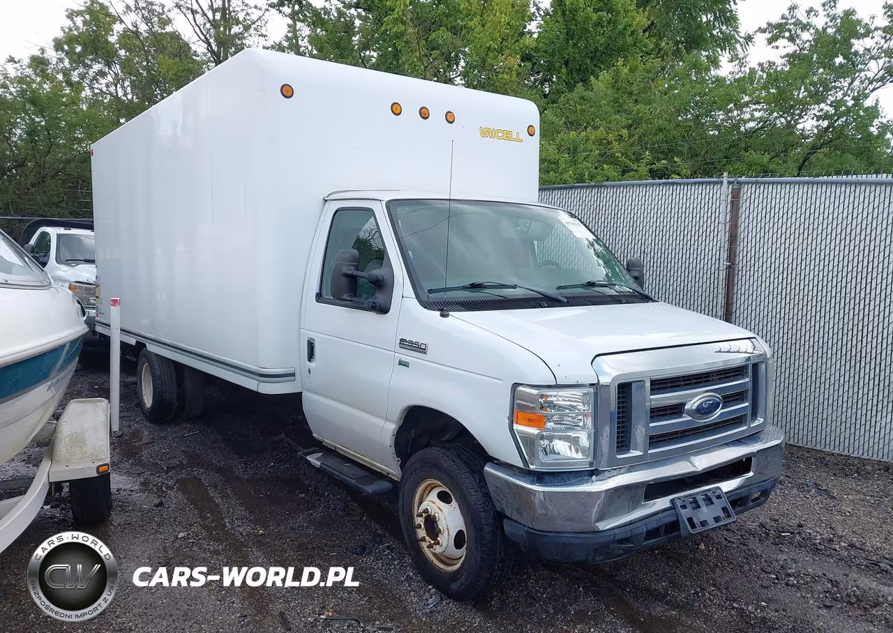 2013 Ford E-350 Cutaway VIN:1FDWE3FL3DDA80841 - 1