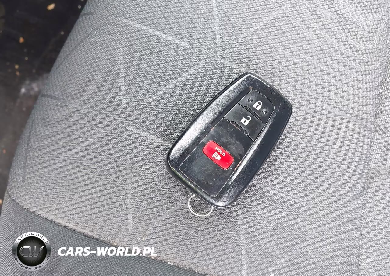 2020 Toyota Rav4 Hybrid Xle VIN:4T3R6RFV4LU003271 - 11