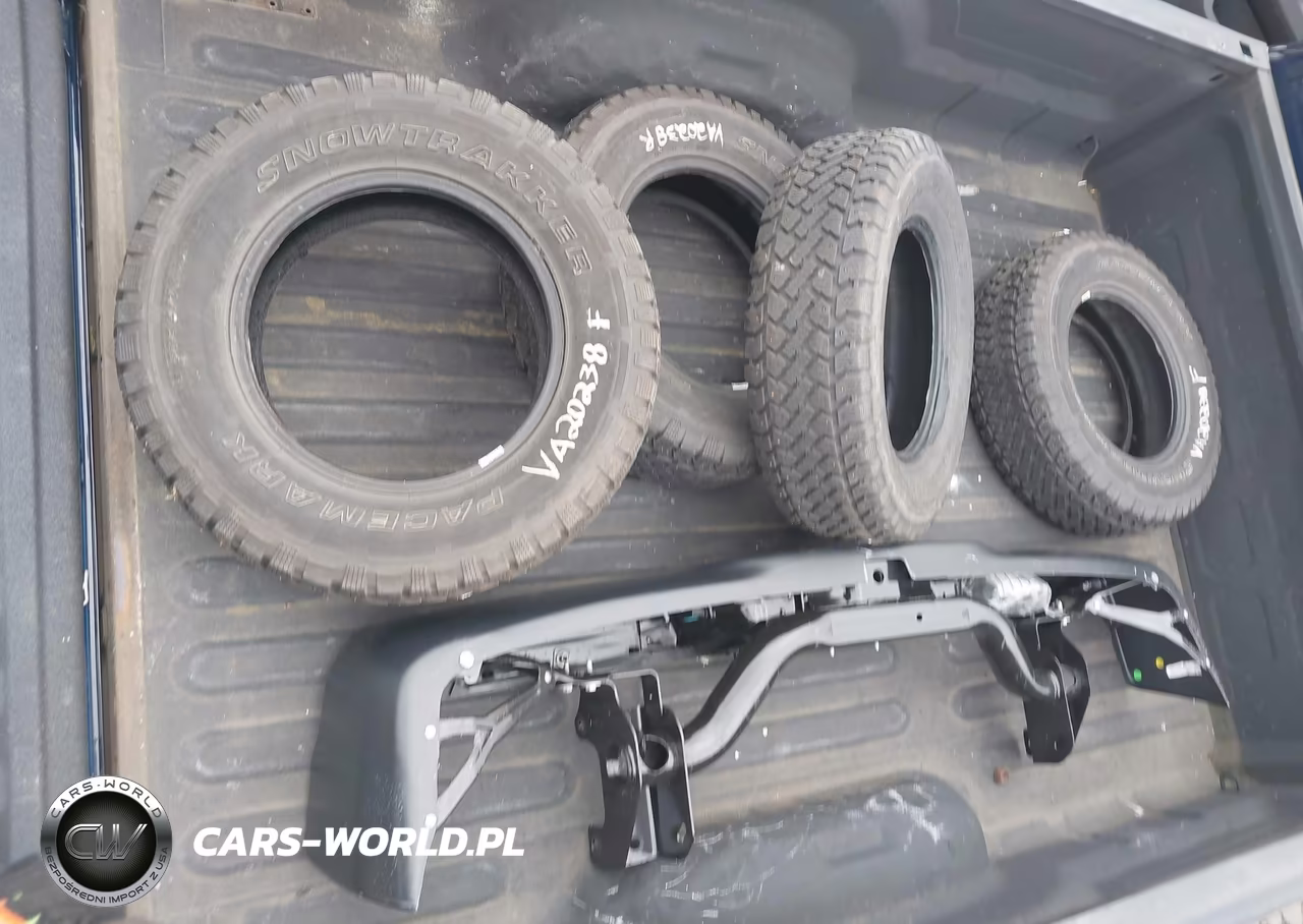 2019 Ram 1500 Classic Tradesman 4X2 8' Box VIN:3C6JR6DG6KG503896 - 12