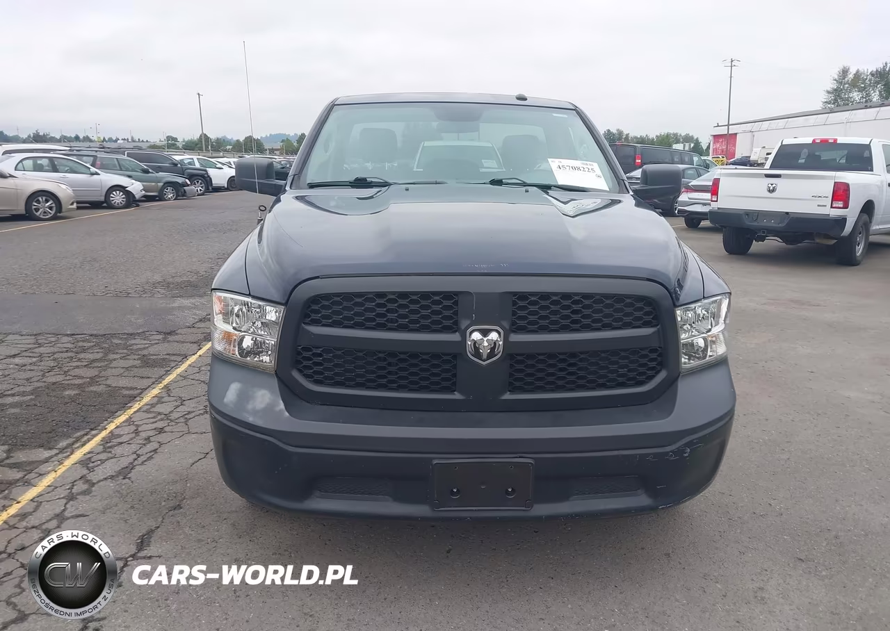 2019 Ram 1500 Classic Tradesman 4X2 8' Box VIN:3C6JR6DG6KG503896 - 18