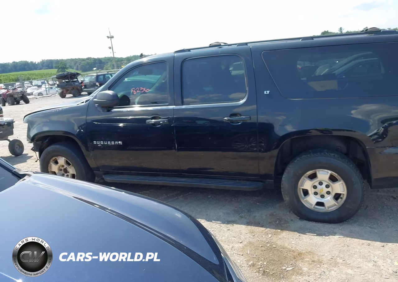 2013 Chevrolet Suburban Lt VIN:1GNSKJE79DR291928 - 14