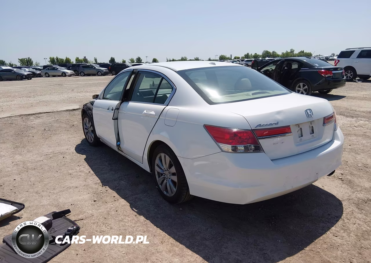 2011 Honda Accord 2.4 Ex-L VIN:1HGCP2F8XBA152304 - 3