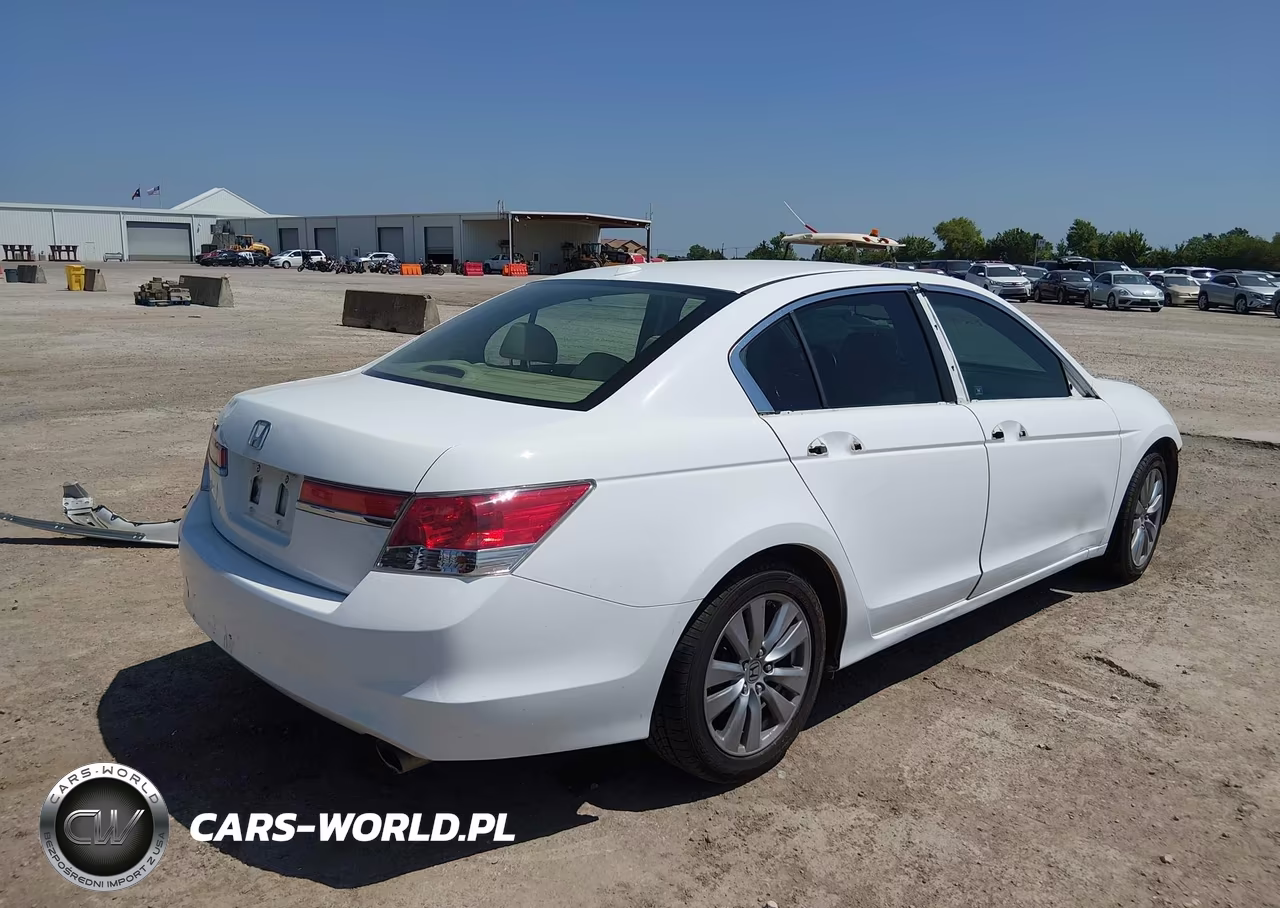 2011 Honda Accord 2.4 Ex-L VIN:1HGCP2F8XBA152304 - 4