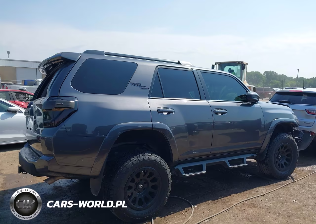 2020 Toyota 4Runner Trd Off Road VIN:JTEBU5JR5L5773654 - 13