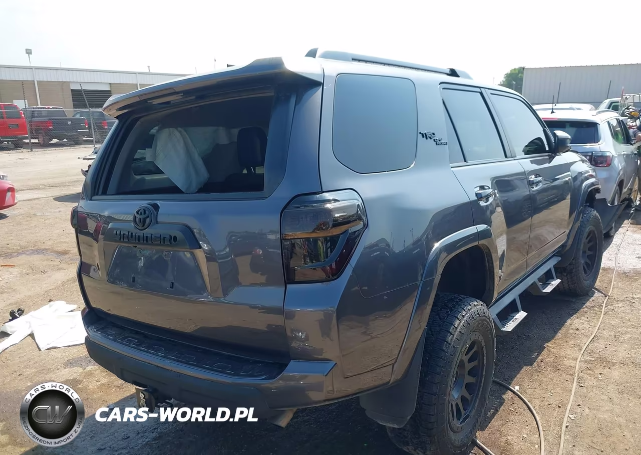 2020 Toyota 4Runner Trd Off Road VIN:JTEBU5JR5L5773654 - 4