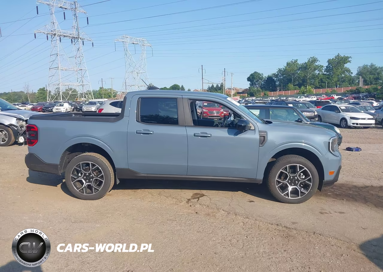2025 Ford Maverick Lariat VIN:3FTTW8SA7SRA60070 - 13
