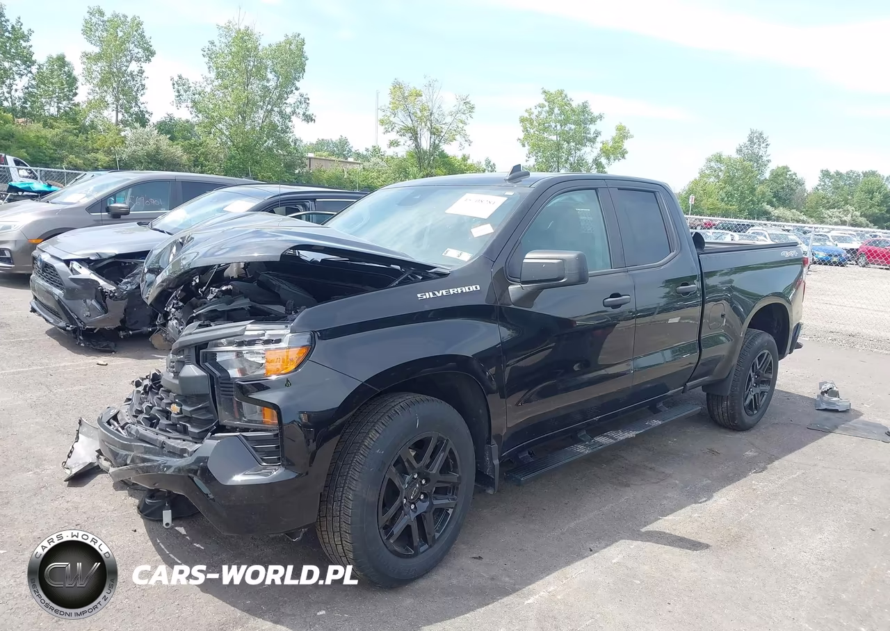 2023 Chevrolet Silverado 1500 4Wd Standard Bed Custom VIN:1GCRDBEK7PZ249547 - 2