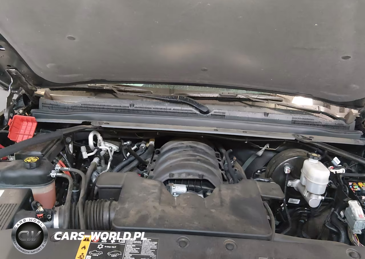 2019 Chevrolet Tahoe Ls VIN:1GNSKAKC2KR352745 - 10