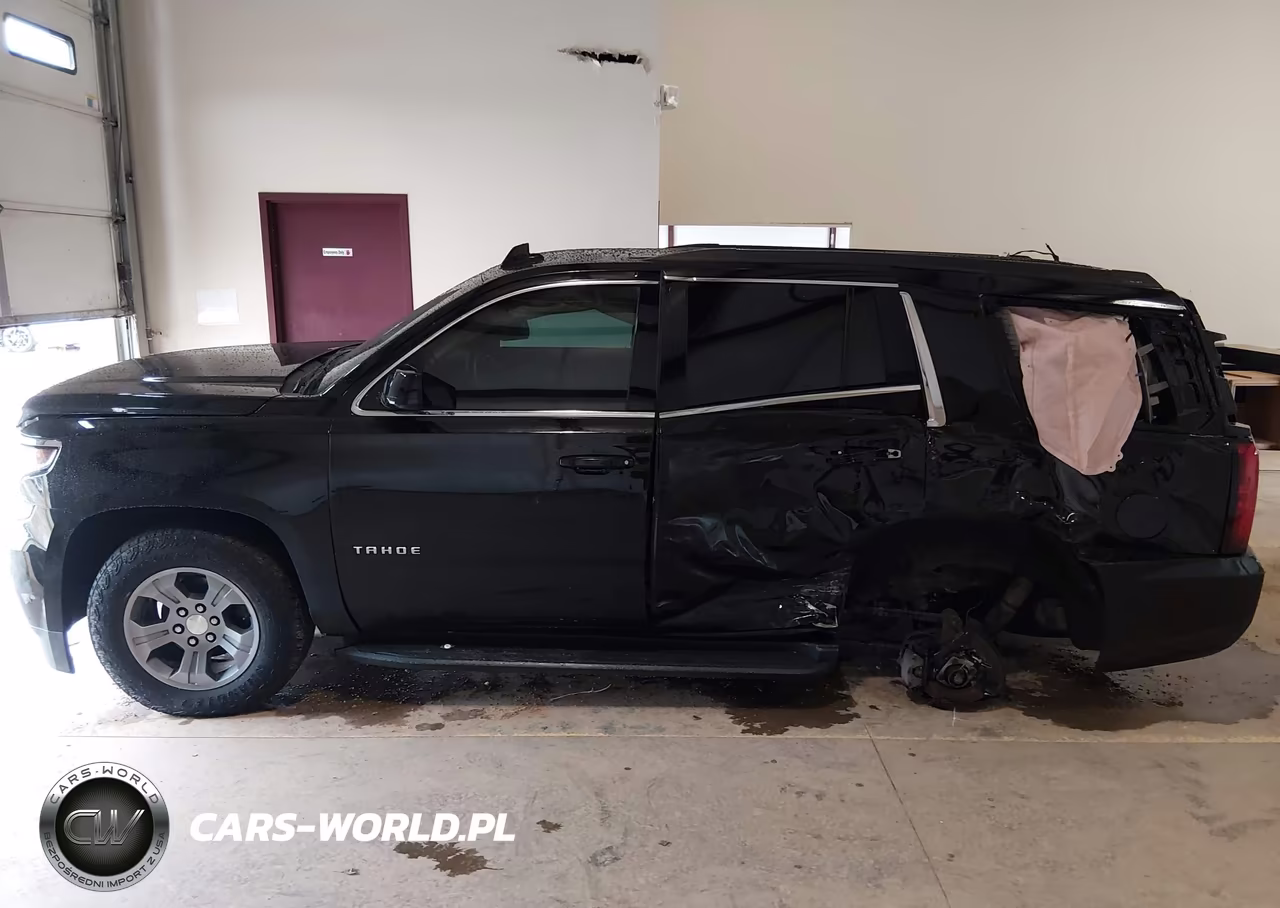 2019 Chevrolet Tahoe Ls VIN:1GNSKAKC2KR352745 - 15
