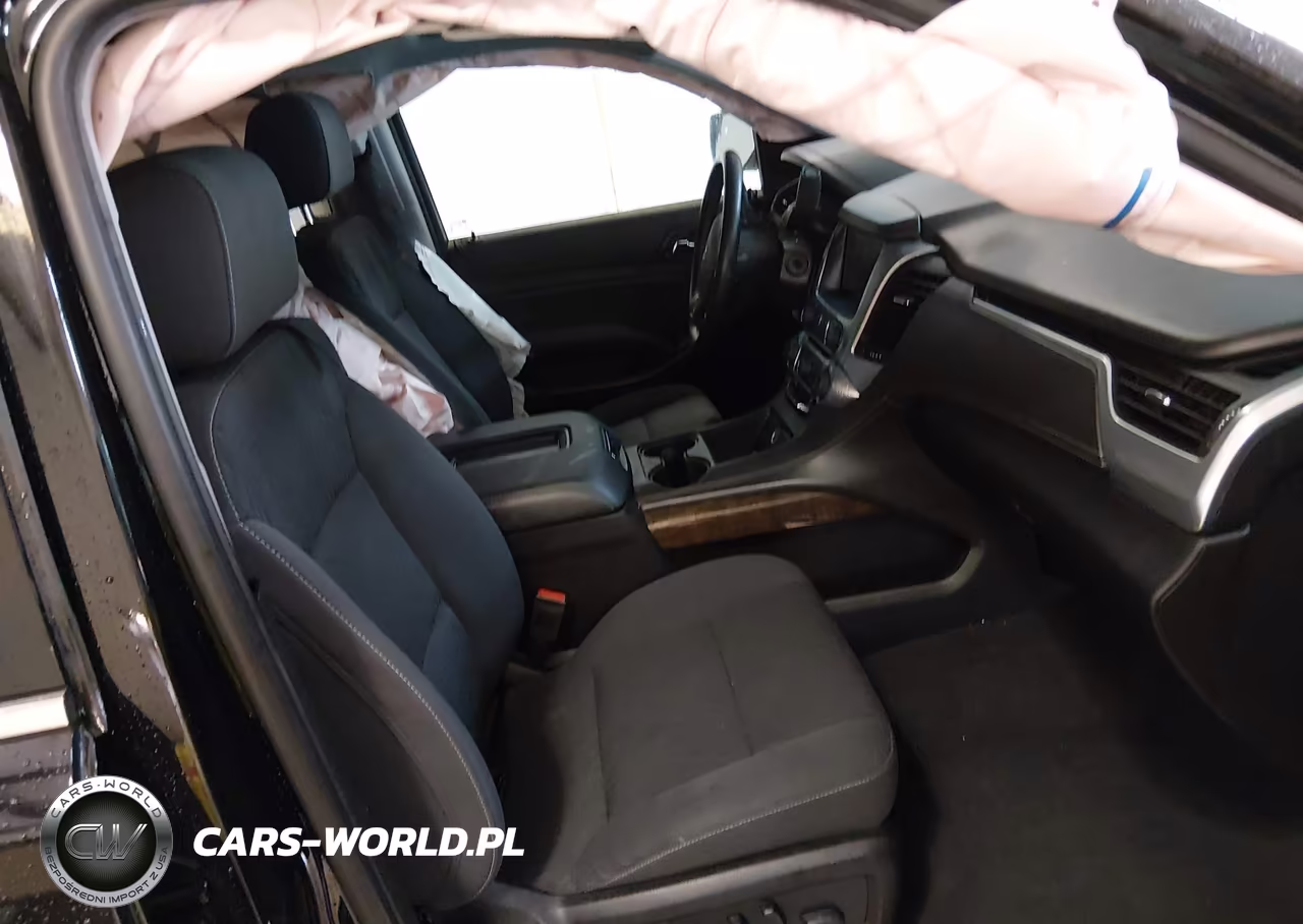 2019 Chevrolet Tahoe Ls VIN:1GNSKAKC2KR352745 - 5