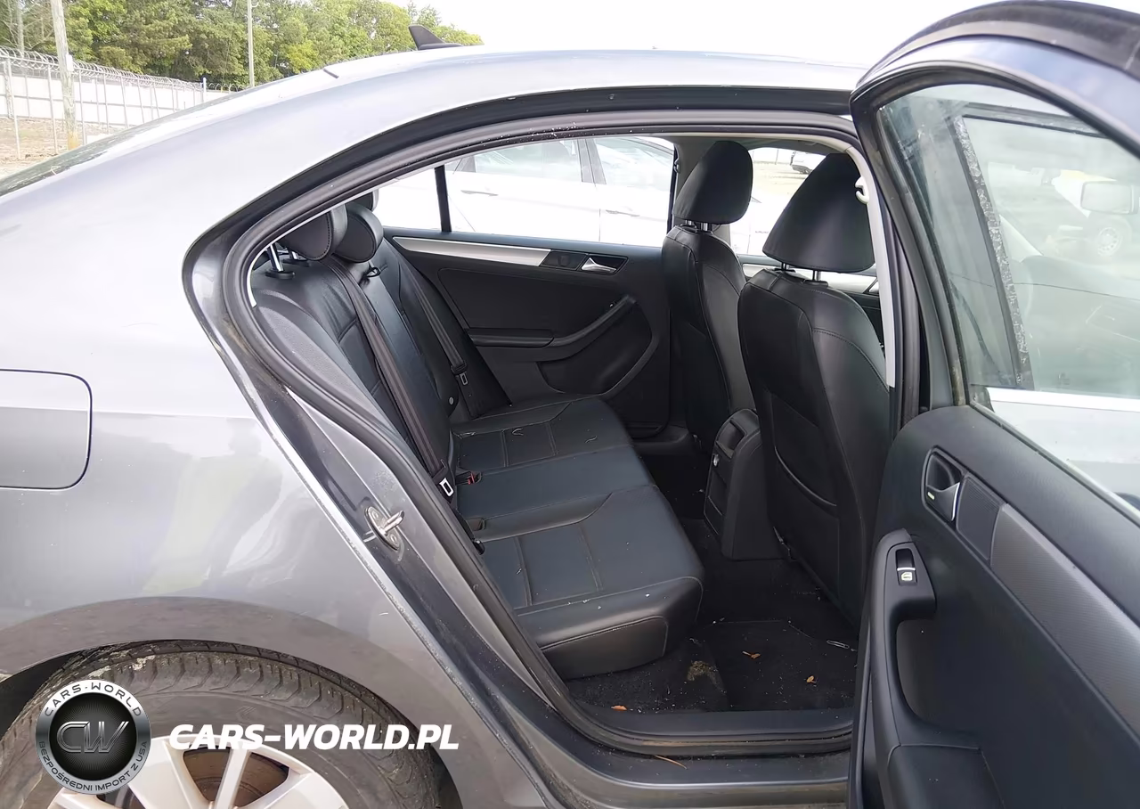 2015 Volkswagen Jetta 1.8T Se VIN:3VWD17AJ8FM233819 - 8