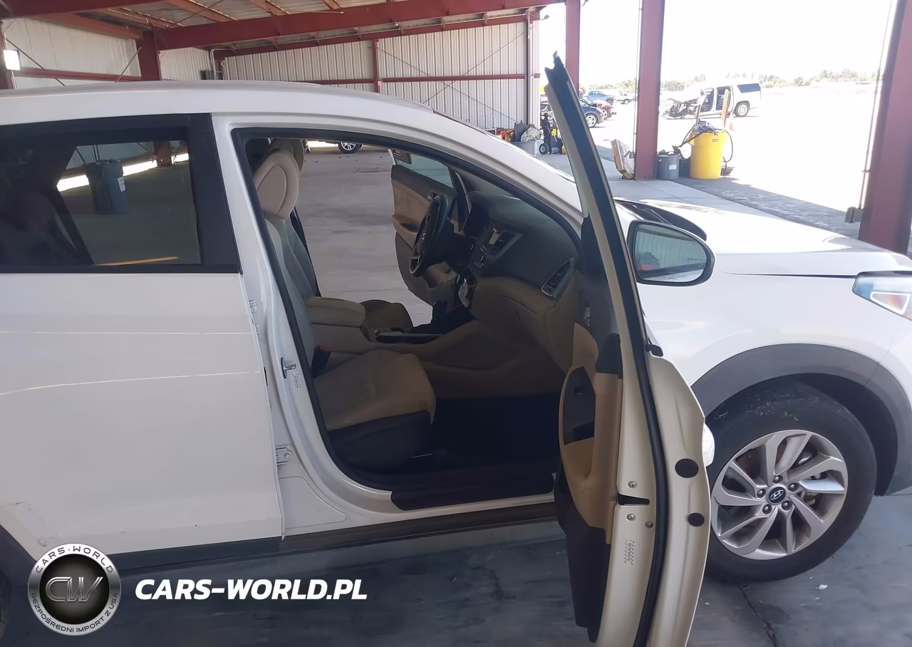 2018 Hyundai Tucson Se VIN:KM8J23A46JU813303 - 5