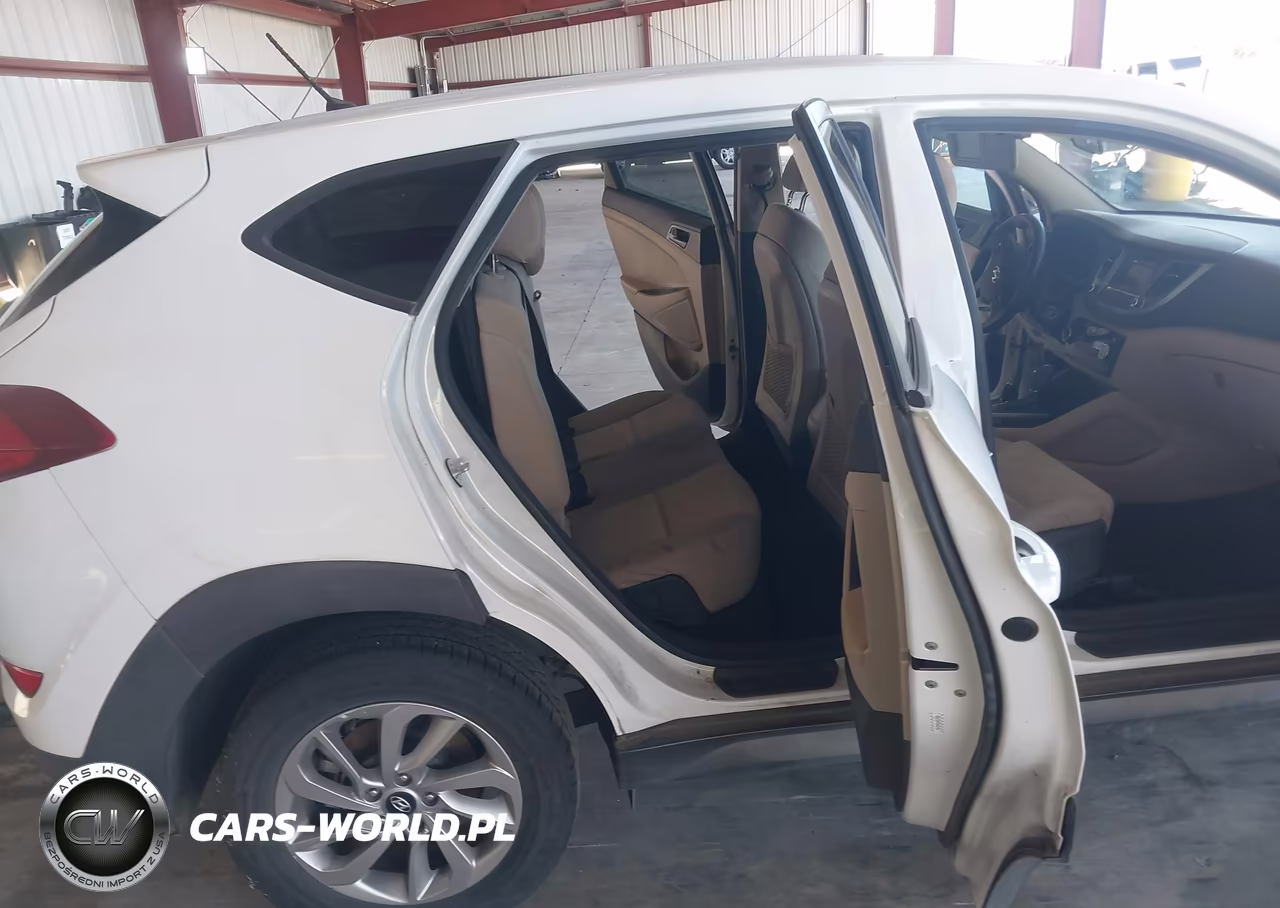 2018 Hyundai Tucson Se VIN:KM8J23A46JU813303 - 8