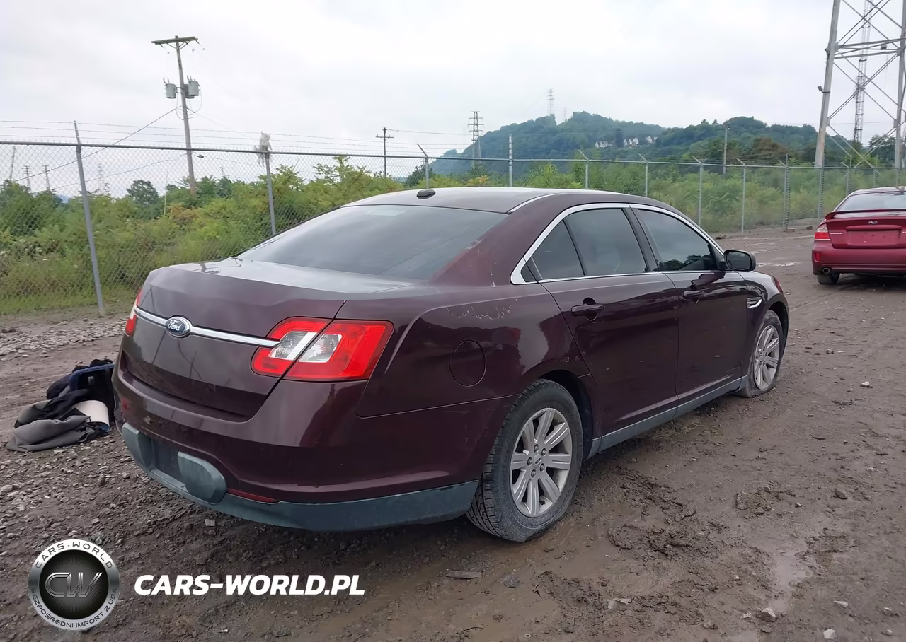 2011 Ford Taurus Se VIN:1FAHP2DW5BG159850 - 4